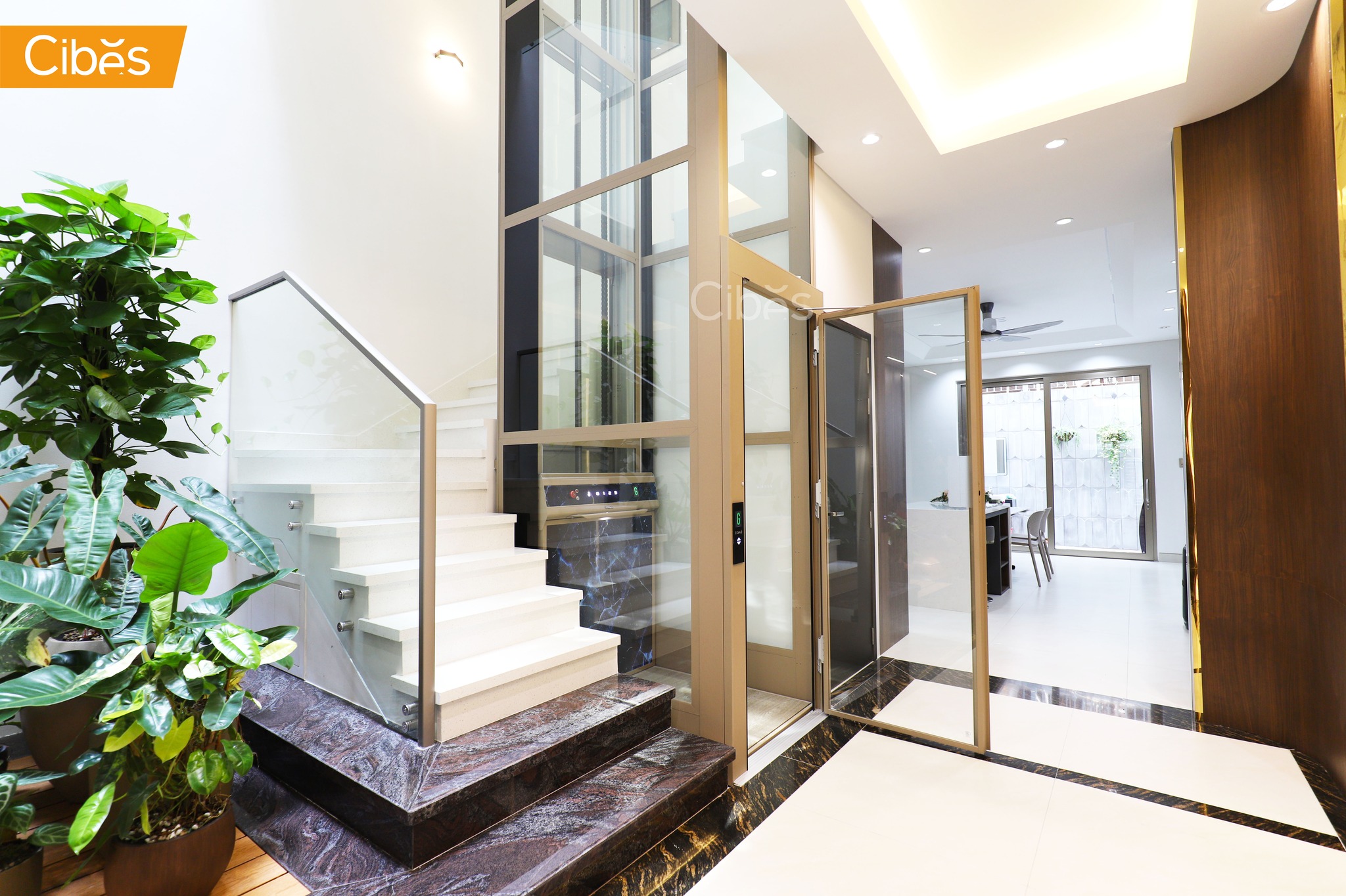 Q7, TP HCM - Thang máy Cibes trong căn nhà phố hiện đại4